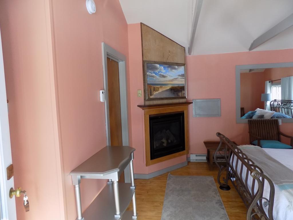 نورث وودستوك Wilderness Inn Bed And Breakfast المظهر الخارجي الصورة